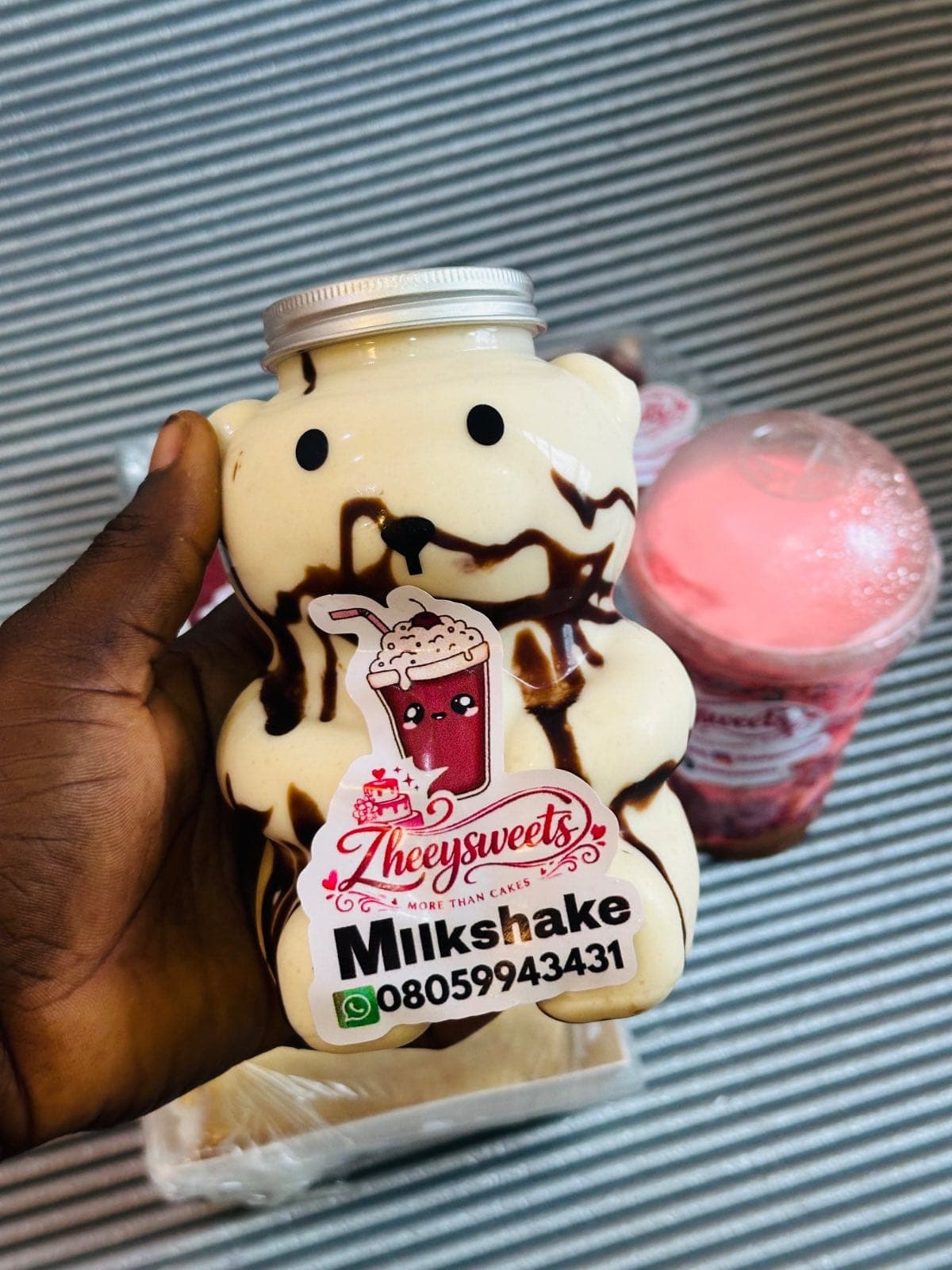 Vanilla milkshake